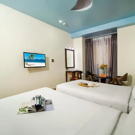 Fivitel King Hotel Danang Exterior photo