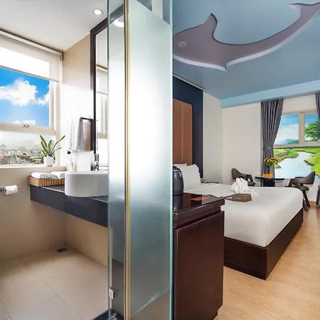 Fivitel King Hotel Danang Exterior photo