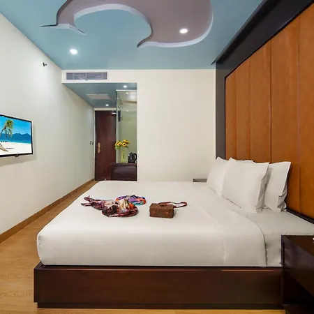 Fivitel King Hotel Danang Exterior photo