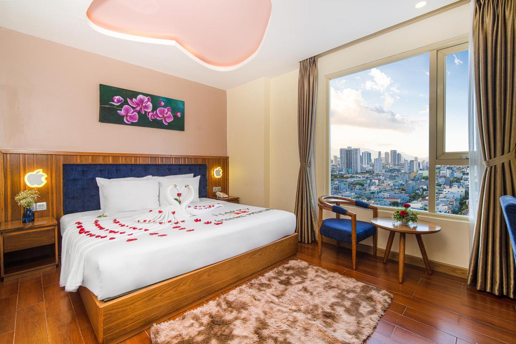 Fivitel King Khách sạn 4*